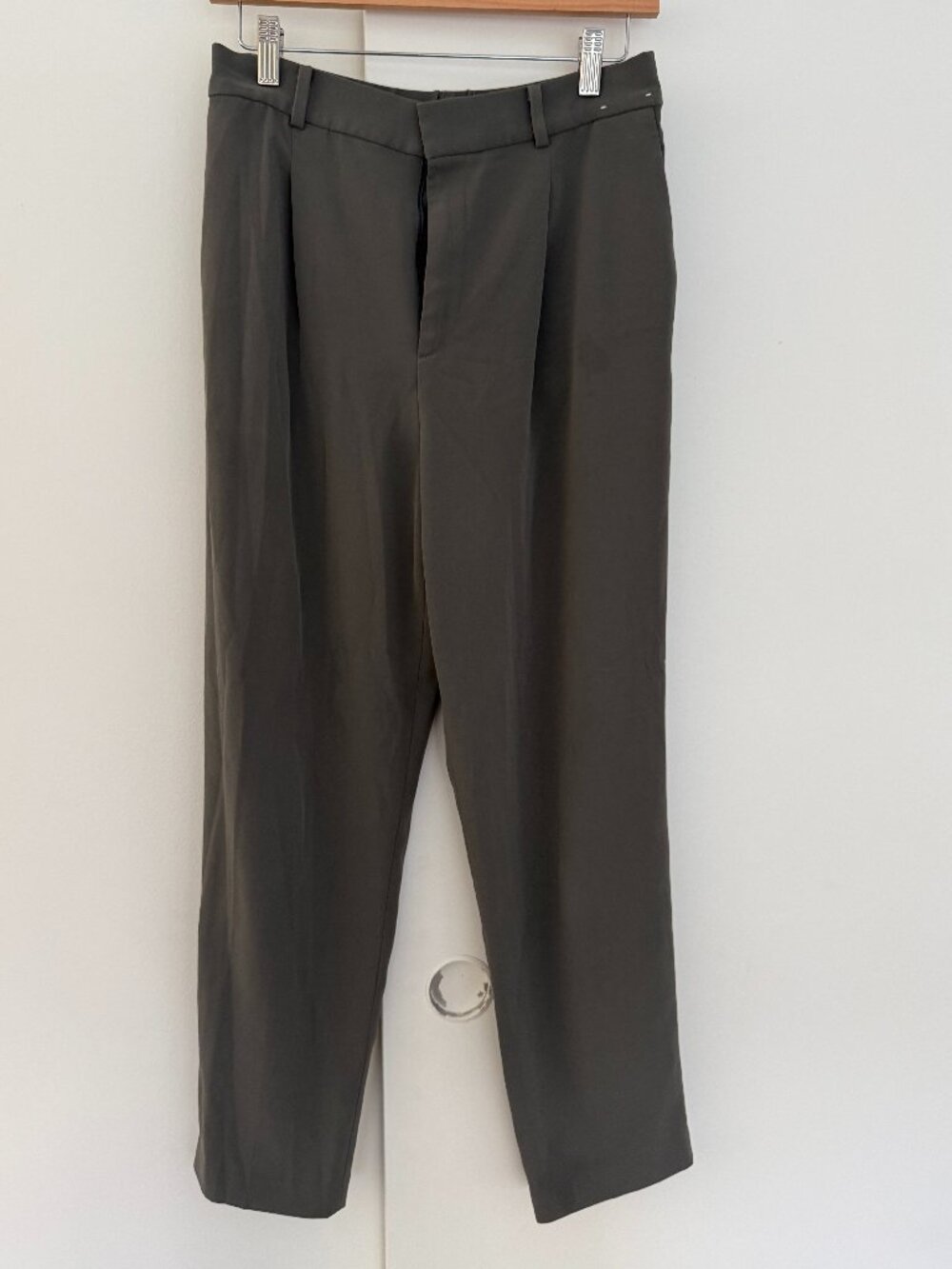 Uniqlo Olive Green Smart Ankle Pants EZY Tapered Stretch Work Trousers Sz M